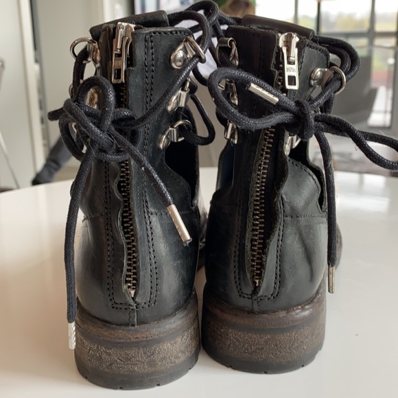 Diesel black boots - Picture 2 of 4
